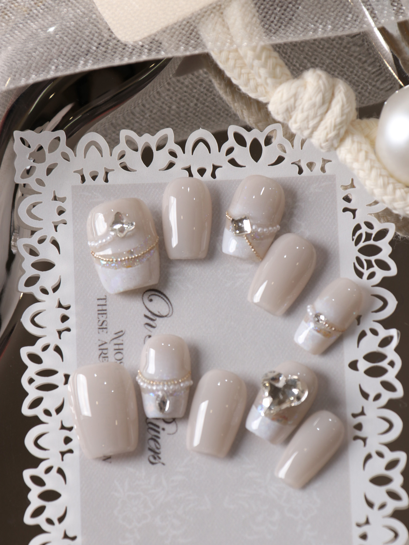 10Pcs Press on Nails Short Whi - Nail Art Fake Nails recension och pris
